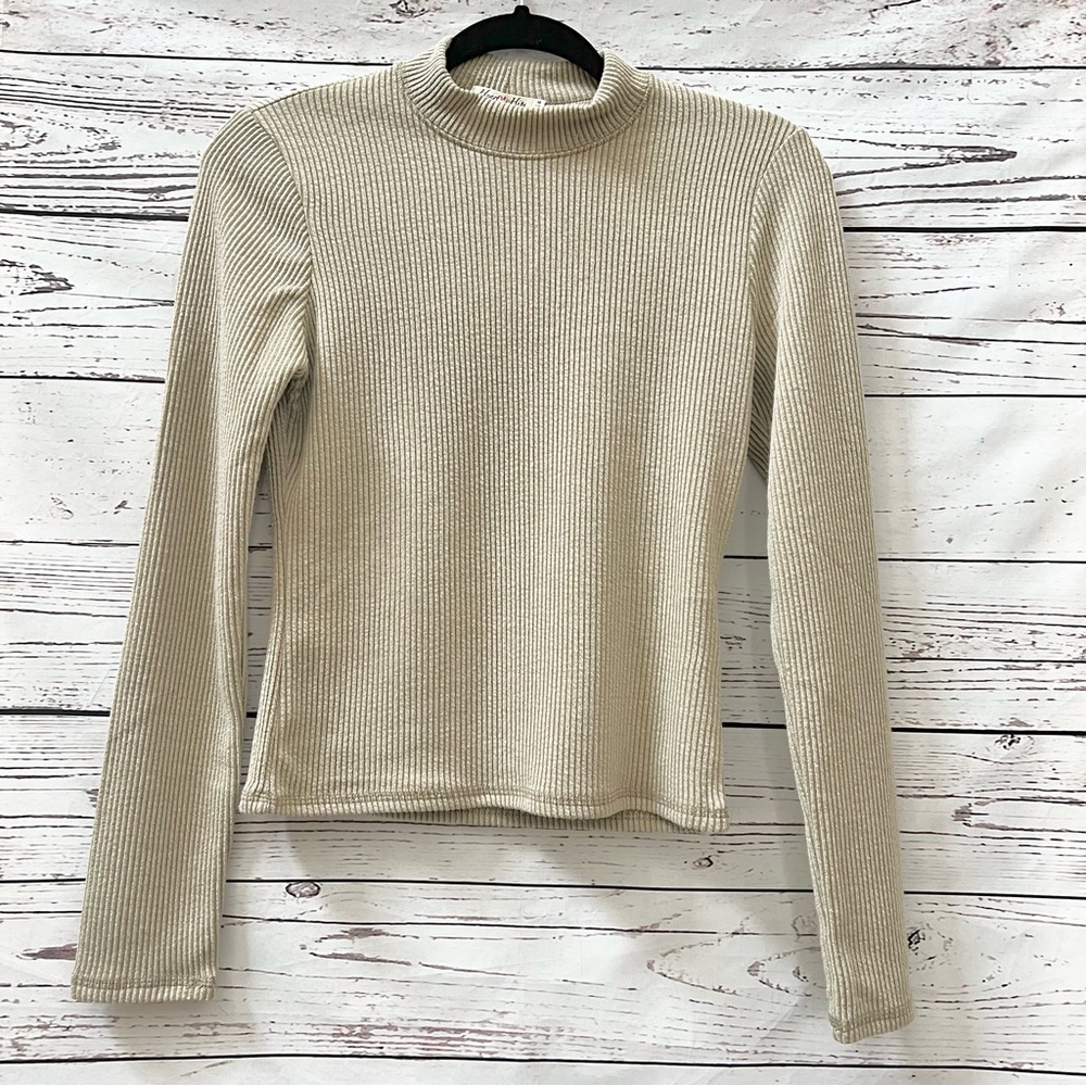 Heart & Hips Long Sleeve Mock Turtleneck Top NWT Medium